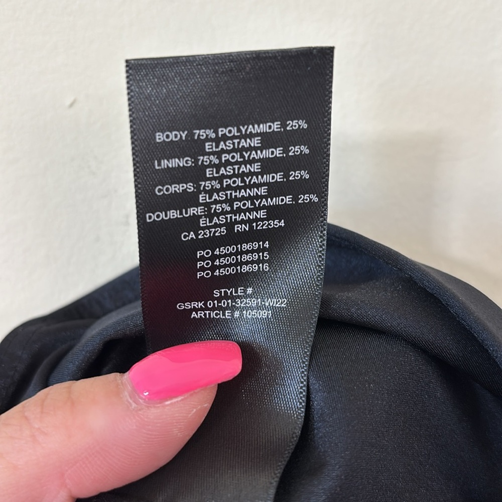 Aritzia Babaton Contour Squareneck Longsleeve Black Size Small - Picture 8 of 8